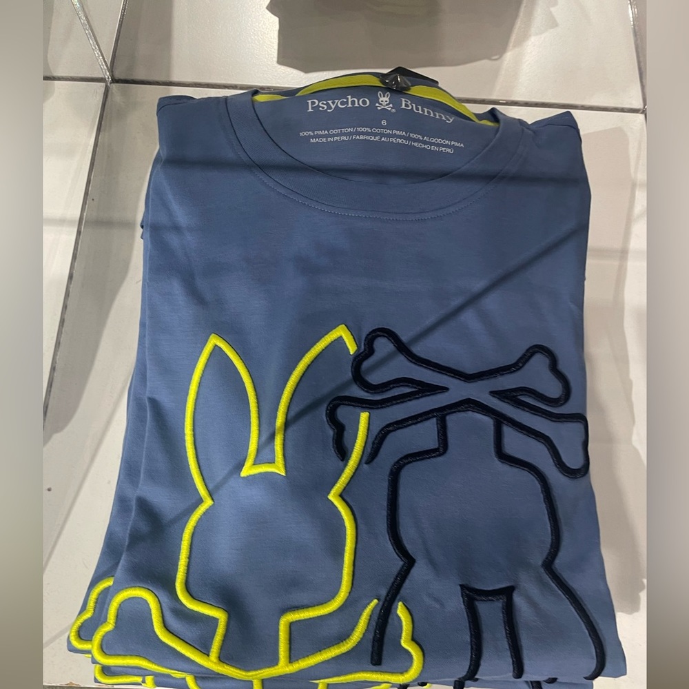 Psycho bunny graphic tee